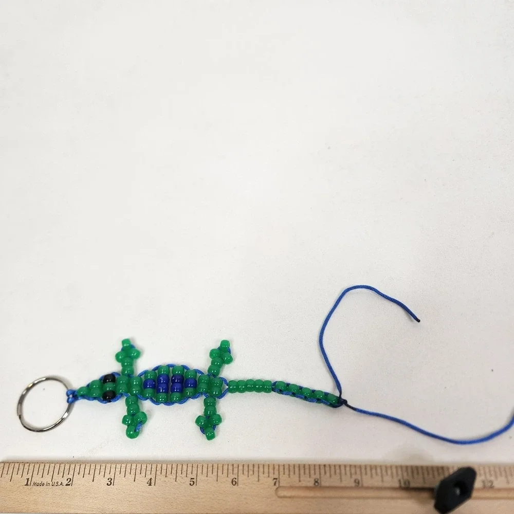 Handmade Pony Beaded Lizard Gecko Keychain Lot Of 5 Multi-Color Plastic Charms
